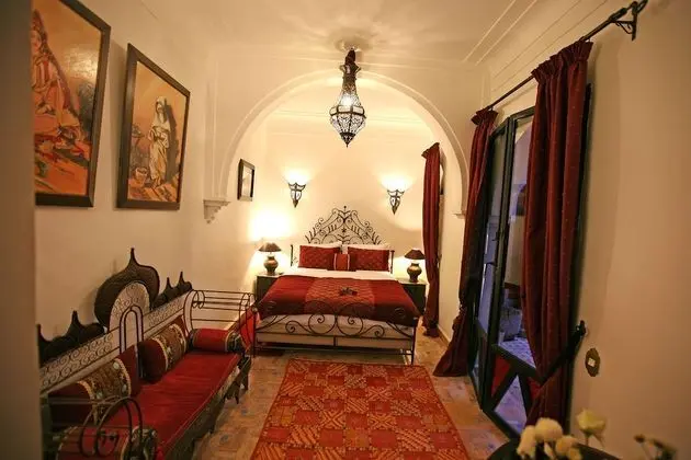 Üç Kişilik Oda