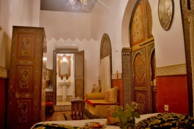 Junior Üç Kişilik Oda, Özel Banyo, Kule