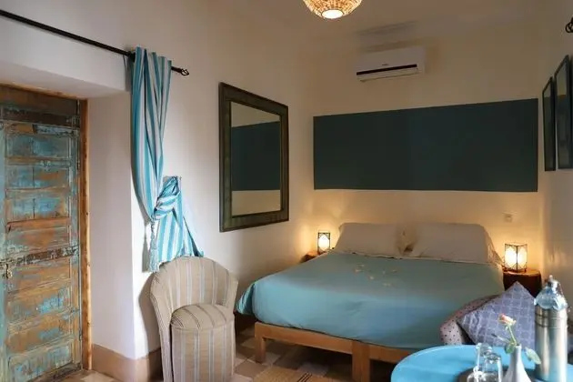 Family Süit (Idriss)