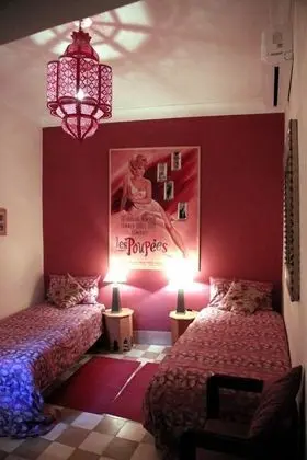 Romantic Tek Büyük Yataklı Oda (Oiseau)