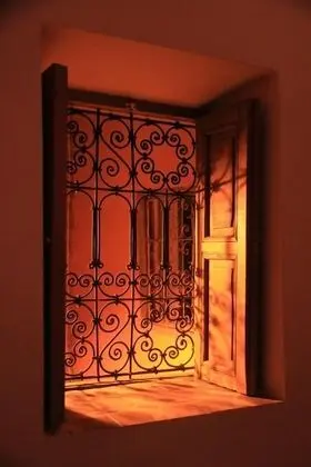 Romantic Tek Büyük Yataklı Oda (Oiseau)