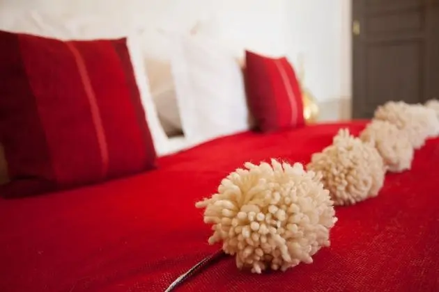 Comfort Tek Büyük Yataklı Oda, Özel Banyo (JININA)