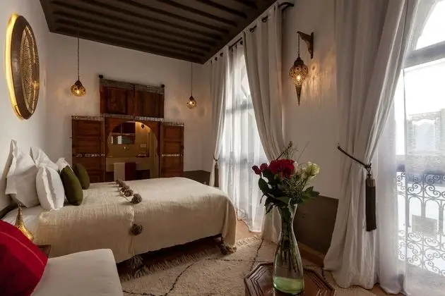 Superior Tek Büyük Yataklı Oda, Özel Banyo (NANA)