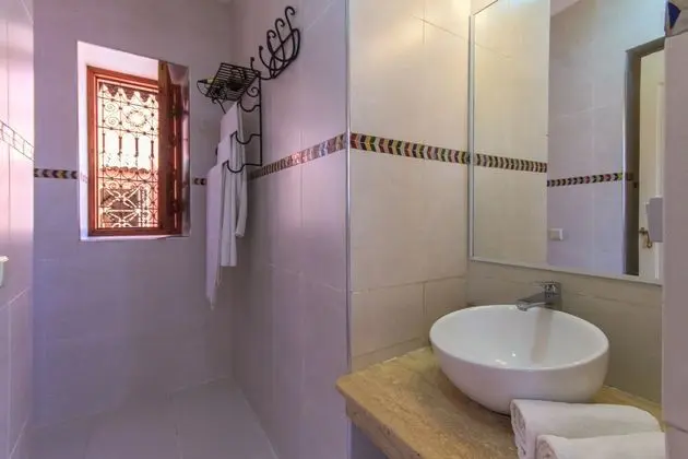 Standard Tek Büyük veya İki Ayrı Yataklı Oda