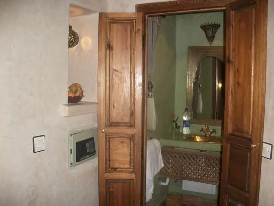 Tek Büyük Yataklı Oda