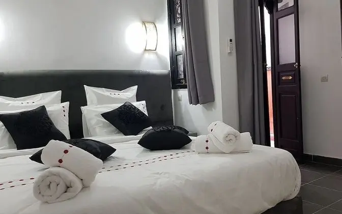 Comfort Tek Büyük Yataklı Oda (Yasmina)