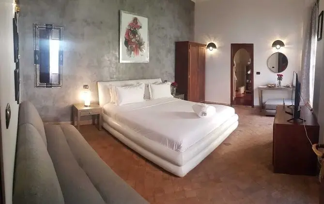 Ev, Şehir Manzaralı (RIAD EXCLUSIVITY)