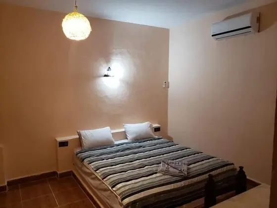 Üç Kişilik Oda