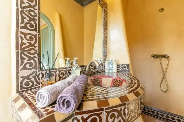 Standard Tek Büyük veya İki Ayrı Yataklı Oda