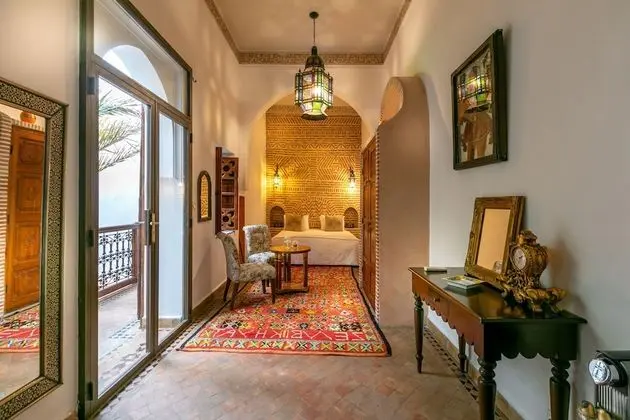 Superior Tek Büyük veya İki Ayrı Yataklı Oda