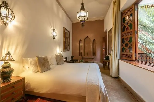 Superior Tek Büyük veya İki Ayrı Yataklı Oda