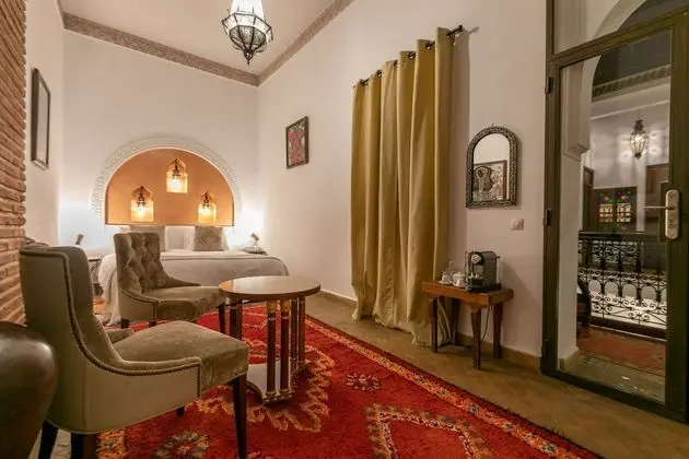 Superior Tek Büyük veya İki Ayrı Yataklı Oda