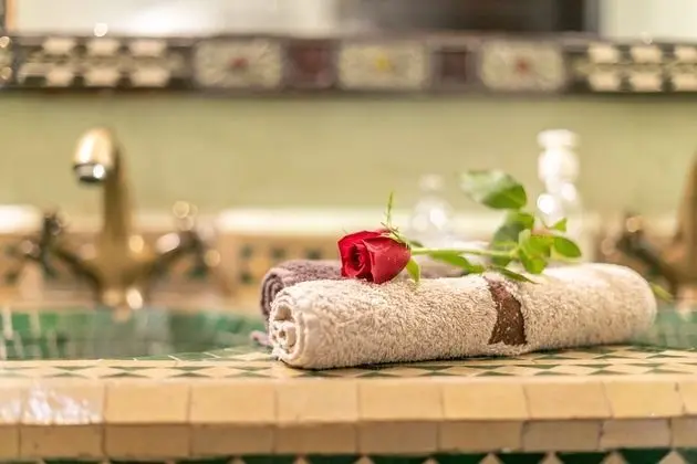 Superior Tek Büyük veya İki Ayrı Yataklı Oda