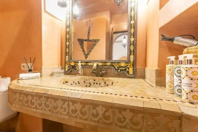 Superior Tek Büyük veya İki Ayrı Yataklı Oda