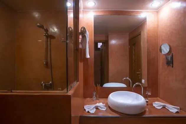 Superior Tek Büyük Yataklı Oda