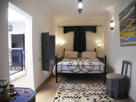 Classic Tek Büyük Yataklı Oda (Berber)