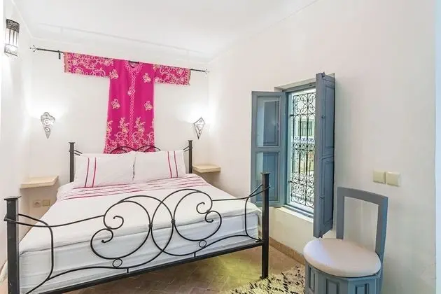 Classic Tek Büyük Yataklı Oda (Rose)