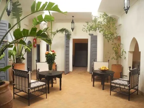 İki Ayrı Yataklı Oda, 2 Tek Kişilik Yatak (Atlas)