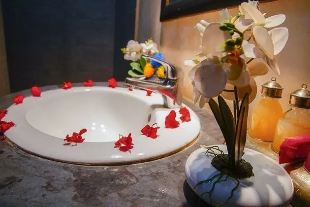 Superior Tek Büyük Yataklı Oda, Banyolu/Duşlu