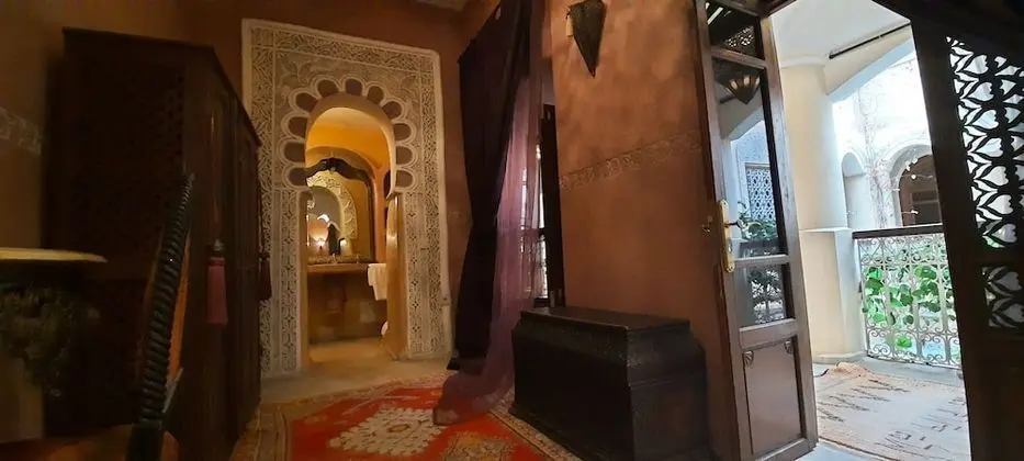 Superior Oda (Eau de Rose)