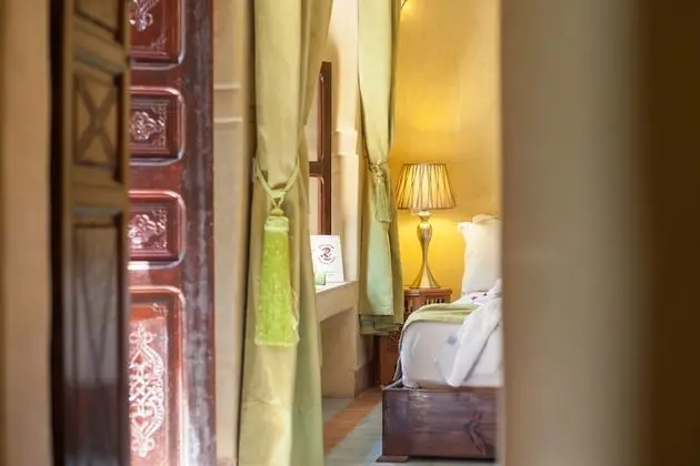 Tek Büyük Yataklı Oda (Jasma)