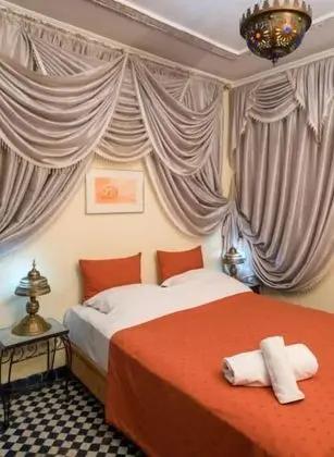 Economy Tek Büyük Yataklı Oda, Ortak Banyo