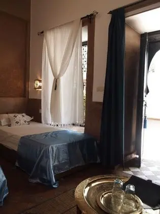 Tek Büyük Yataklı Oda (Blue)