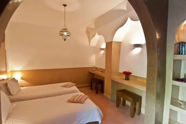 Tek Büyük Yataklı Oda (Prune)