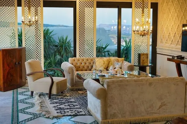 Grand Süit, 1 En Büyük (King) Boy Yatak, Sigara İçilmez, Şehir Manzaralı