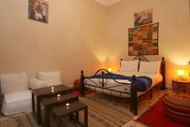 Standard Tek Büyük Yataklı Oda