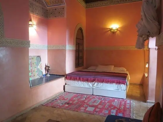 Comfort Tek Büyük veya İki Ayrı Yataklı Oda, 2 Tek Kişilik Yatak, Avlu Manzaralı