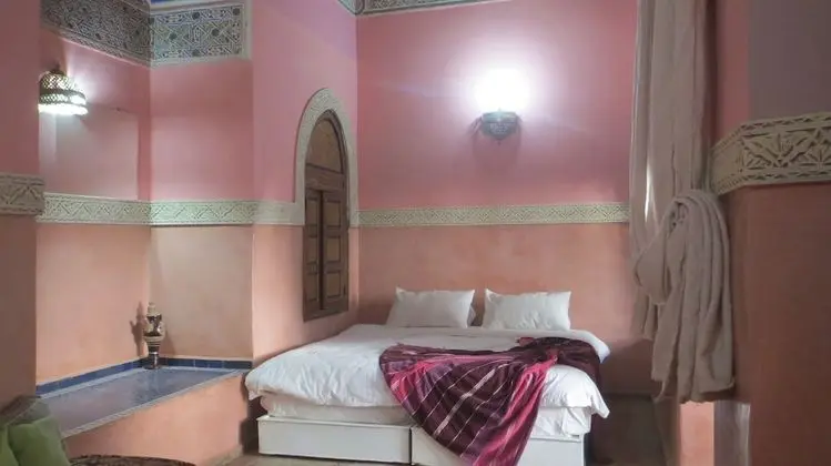 Comfort Tek Büyük veya İki Ayrı Yataklı Oda, 2 Tek Kişilik Yatak, Avlu Manzaralı