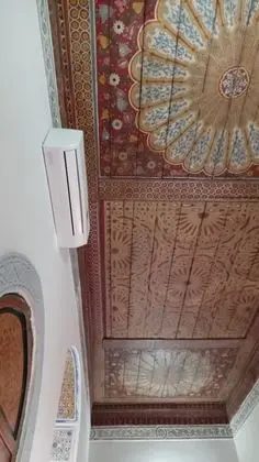 Comfort Tek Büyük veya İki Ayrı Yataklı Oda, 2 Tek Kişilik Yatak, Avlu Manzaralı