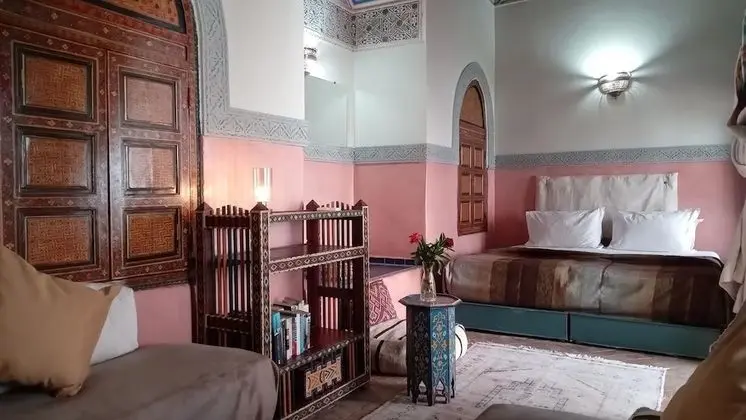 Comfort Tek Büyük veya İki Ayrı Yataklı Oda, 2 Tek Kişilik Yatak, Avlu Manzaralı