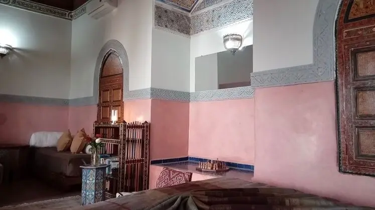 Comfort Tek Büyük veya İki Ayrı Yataklı Oda, 2 Tek Kişilik Yatak, Avlu Manzaralı