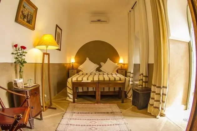 Tek Büyük veya İki Ayrı Yataklı Oda