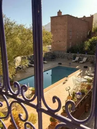 Luxury Süit, Havuz Manzaralı