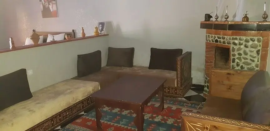 Süit, 1 Çift Kişilik Yatak, Sigara İçilebilir