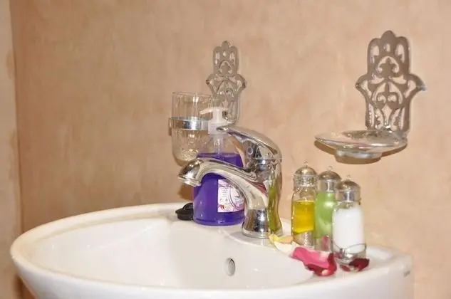 Basic Tek Büyük veya İki Ayrı Yataklı Oda, 1 En Büyük (King) Boy Yatak, Sigara İçilmez