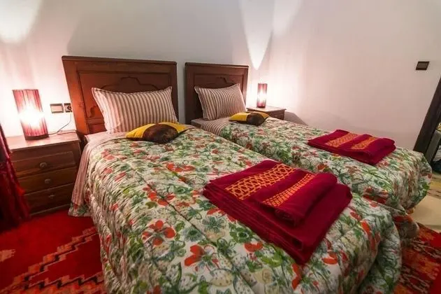 Basic Tek Büyük veya İki Ayrı Yataklı Oda, 1 En Büyük (King) Boy Yatak, Sigara İçilmez