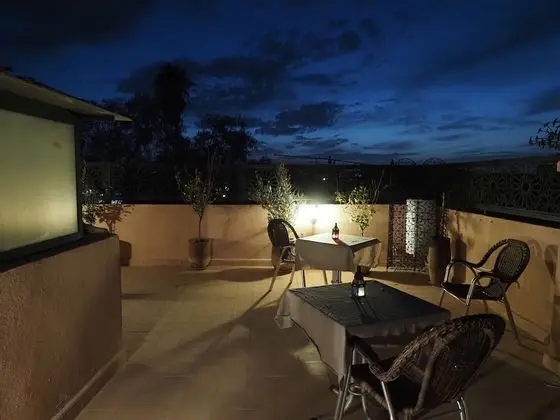 Basic Tek Büyük veya İki Ayrı Yataklı Oda, 1 En Büyük (King) Boy Yatak, Sigara İçilmez