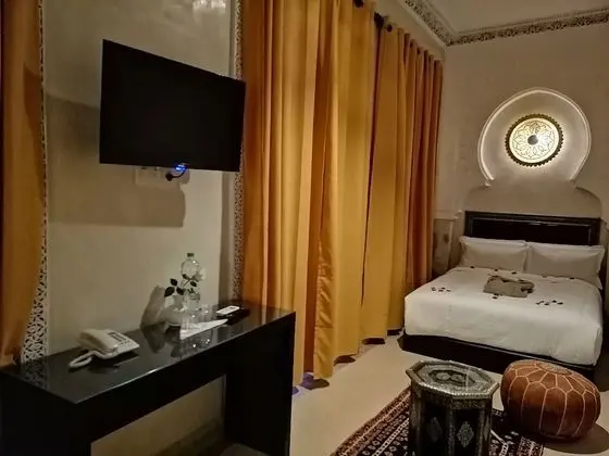 Deluxe Tek Büyük veya İki Ayrı Yataklı Oda