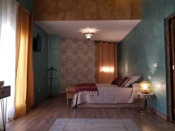 Deluxe Tek Büyük Yataklı Oda (Alheli)