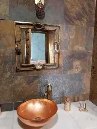 Deluxe Tek Büyük Yataklı Oda (Alheli)