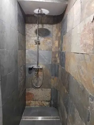 Deluxe Tek Büyük Yataklı Oda (Alheli)