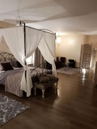 Royal Tek Büyük Yataklı Oda (Azahar)