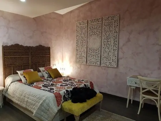Superior Tek Büyük Yataklı Oda (Lavanda)