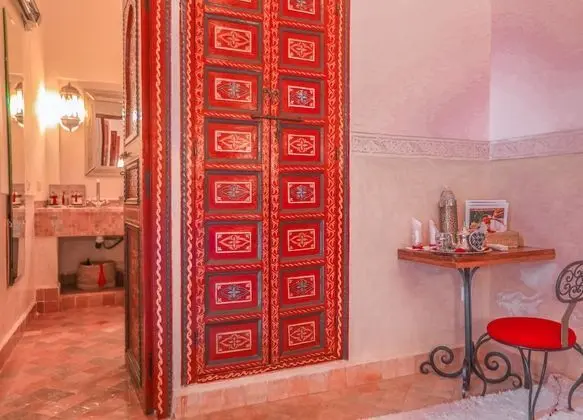 Deluxe Tek Büyük Yataklı Oda, 1 Büyük (Queen) Boy Yatak, Sigara İçilmez, Avlu Manzaralı (Maysar)