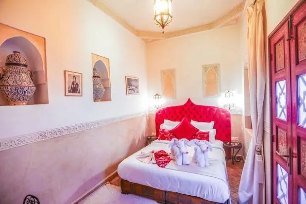 Deluxe Tek Büyük Yataklı Oda, 1 Büyük (Queen) Boy Yatak, Sigara İçilmez, Avlu Manzaralı (Maysar)