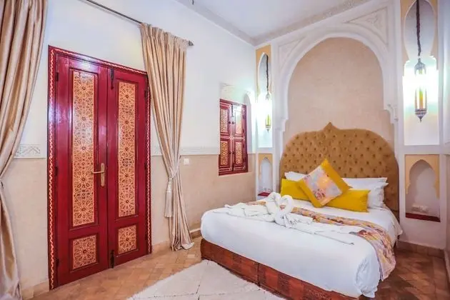 Junior Süit, 1 En Büyük (King) Boy Yatak, Sigara İçilmez, Avlu Manzaralı (Gaya)